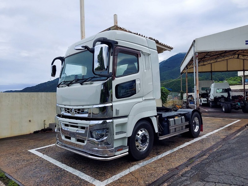 照会番号：L-002（Y-2824）三菱　トラクタ    2RG-FP74HER　H31.04