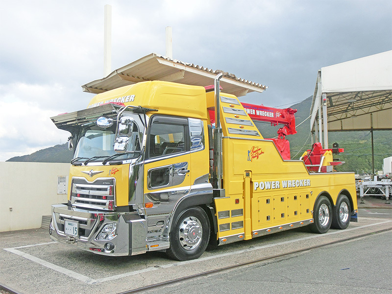 UD大型レッカー