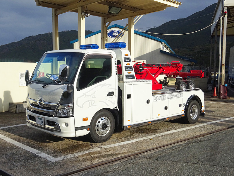 デュトロ3tレッカー