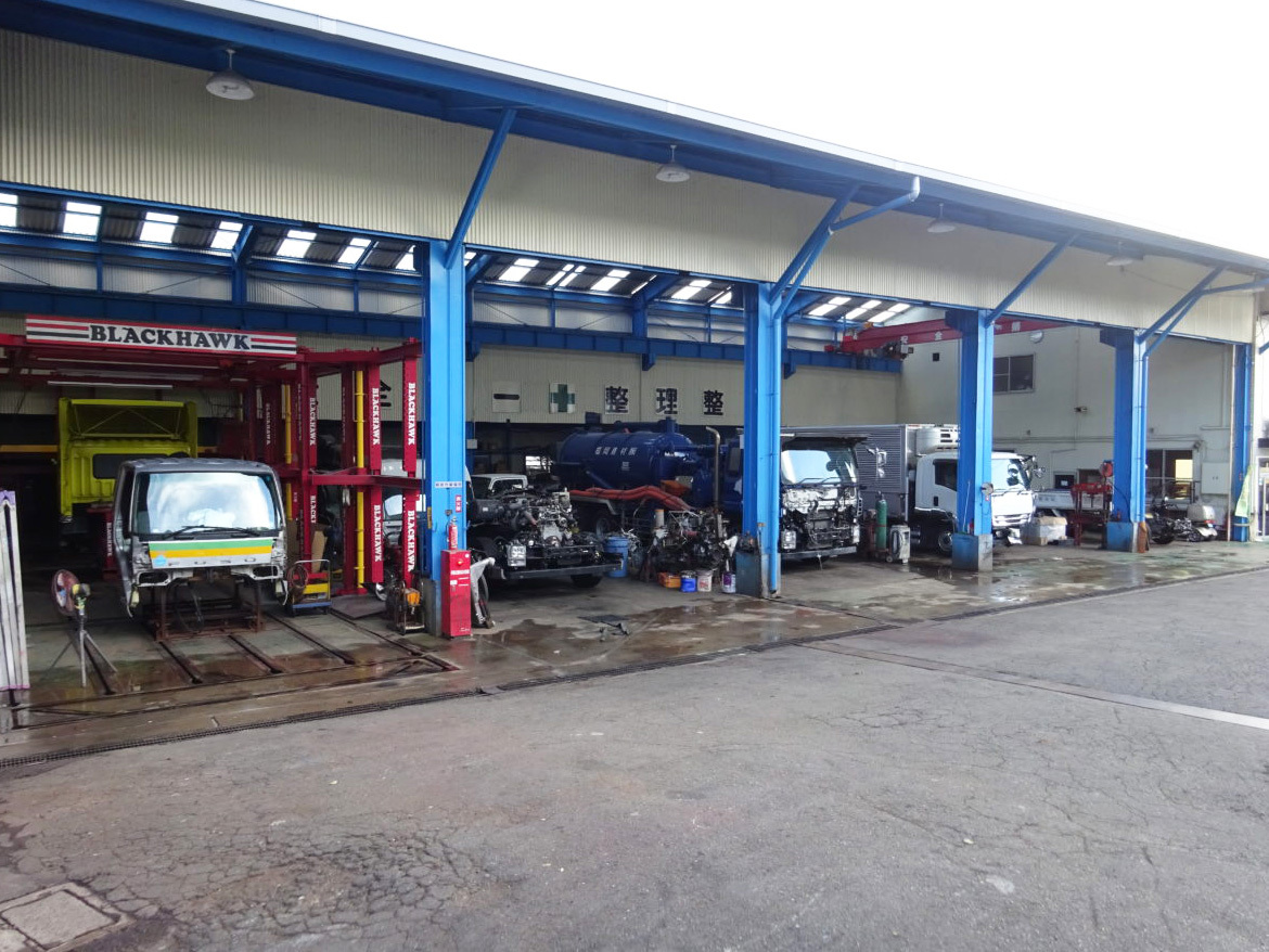 サービスフロントスタッフ