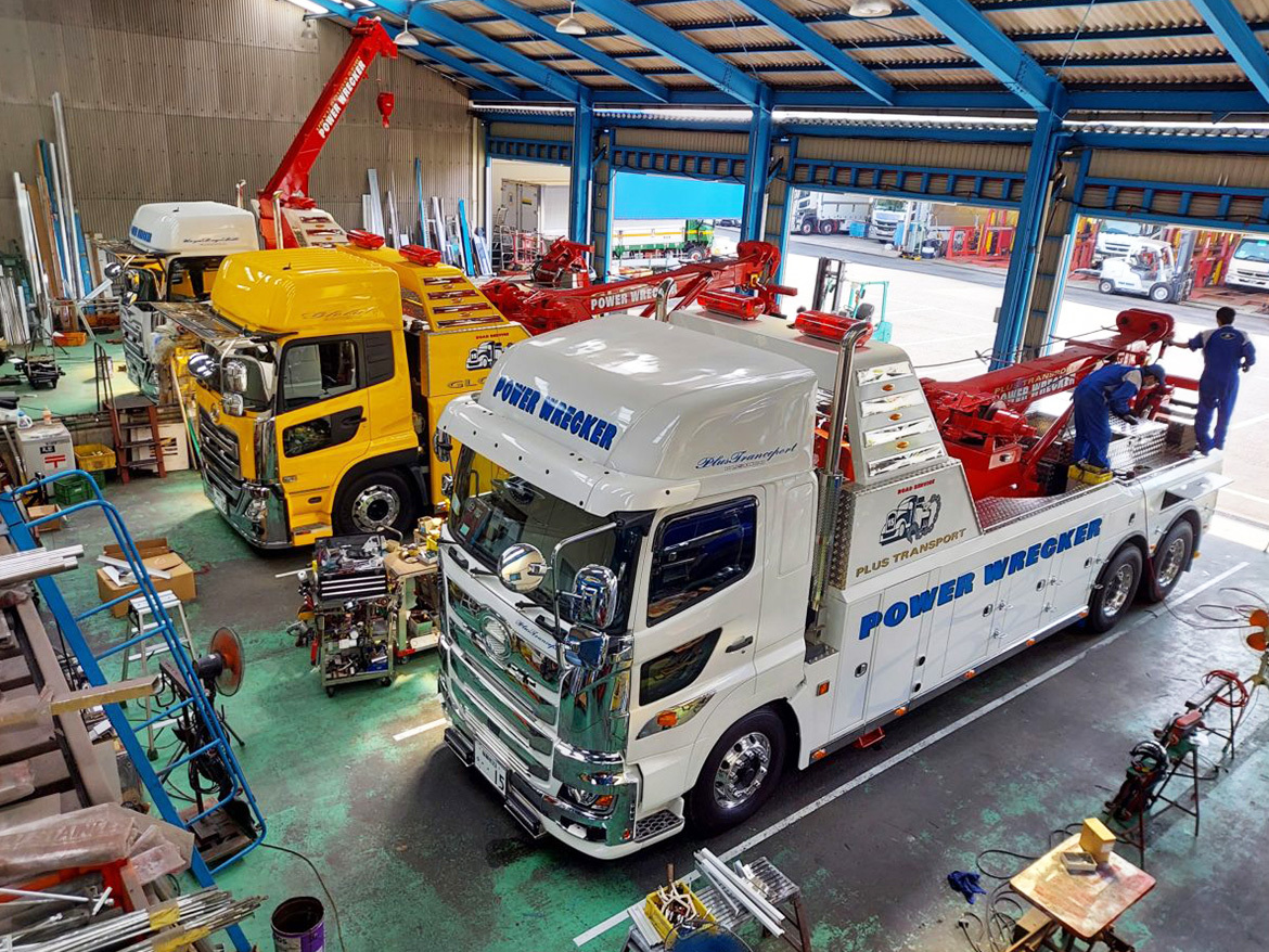 レッカー製作スタッフ