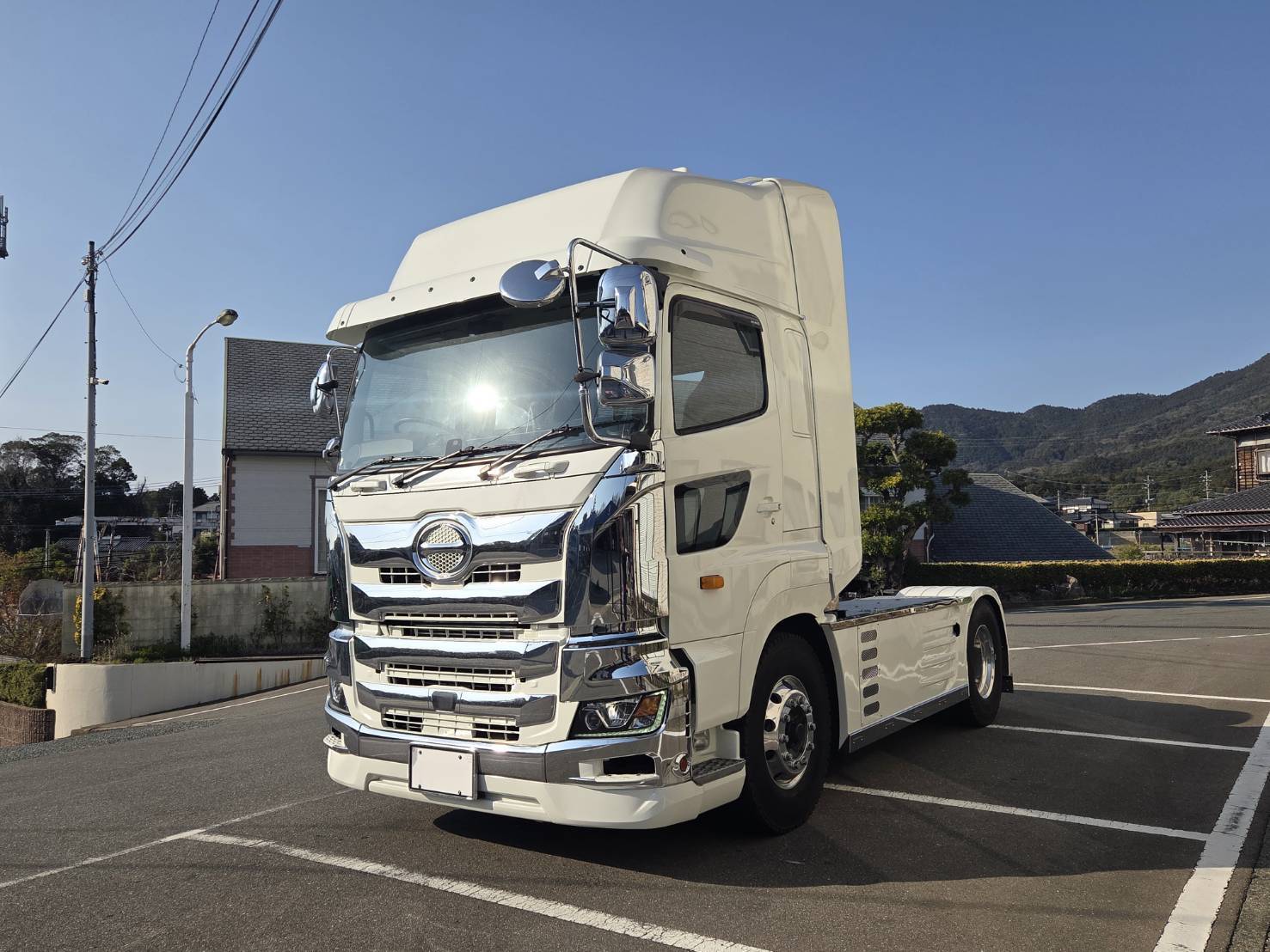 照会番号： L-006（Y-2862）日野　トラクタ　2DG-SH1EEGG　R02.03