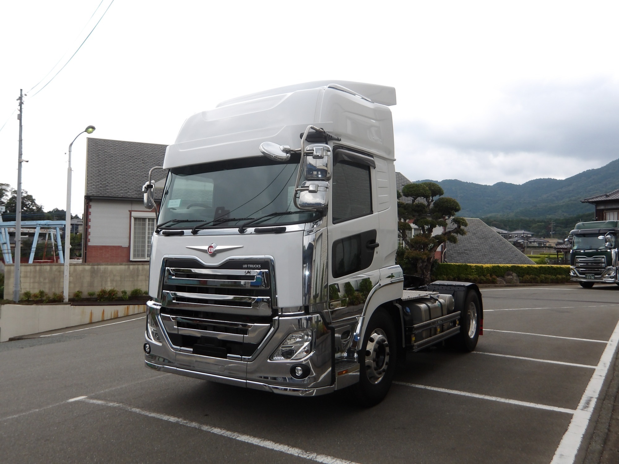 照会番号：L-006（Y-2898）トレクス　バンセミトレーラ　PFN24103　H27.01