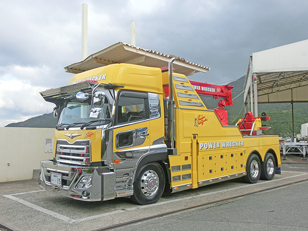 ｐｏｗｅｒ ｗｒｅｃｋｅｒ 運輸総合整備 トラック専門整備会社